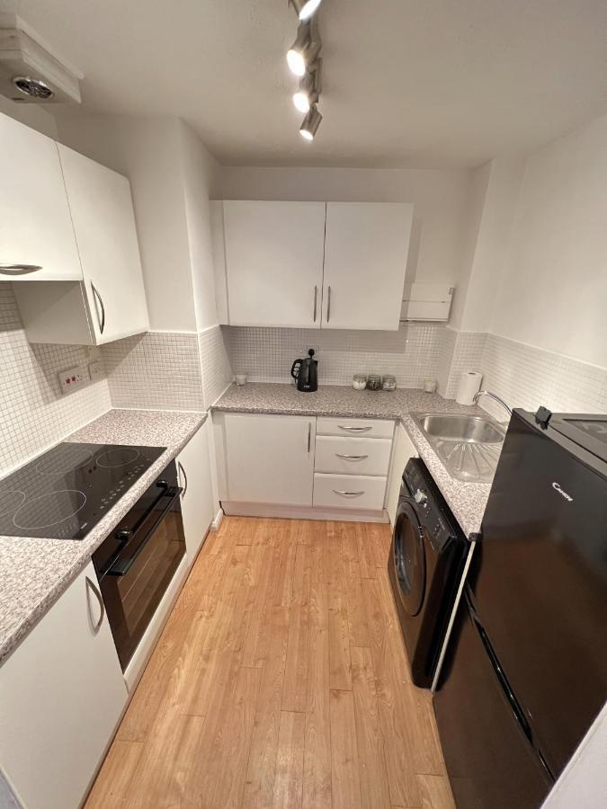 Luxury 2 Bed Apartment Stansted Airport Bishops Stortford Bishop's Stortford Exterior foto